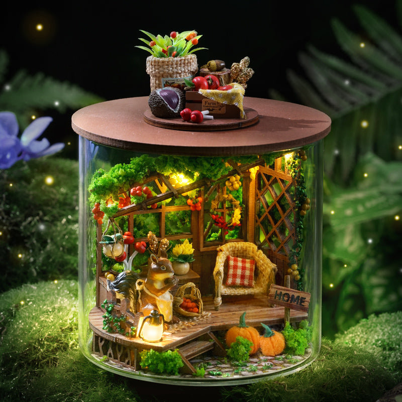 CUTEBEE 1: 24 DIY Dollhouse Kit(Dream Bottle Series)