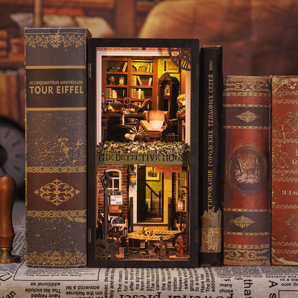 CUTEBEE DIY Book Nook Kit(Rose Detective Agency)