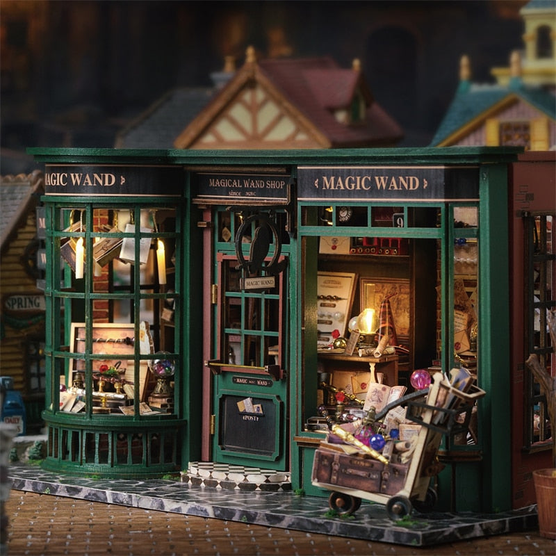 CUTEBEE 1: 24 DIY Dollhouse Kit（Magic Shop）