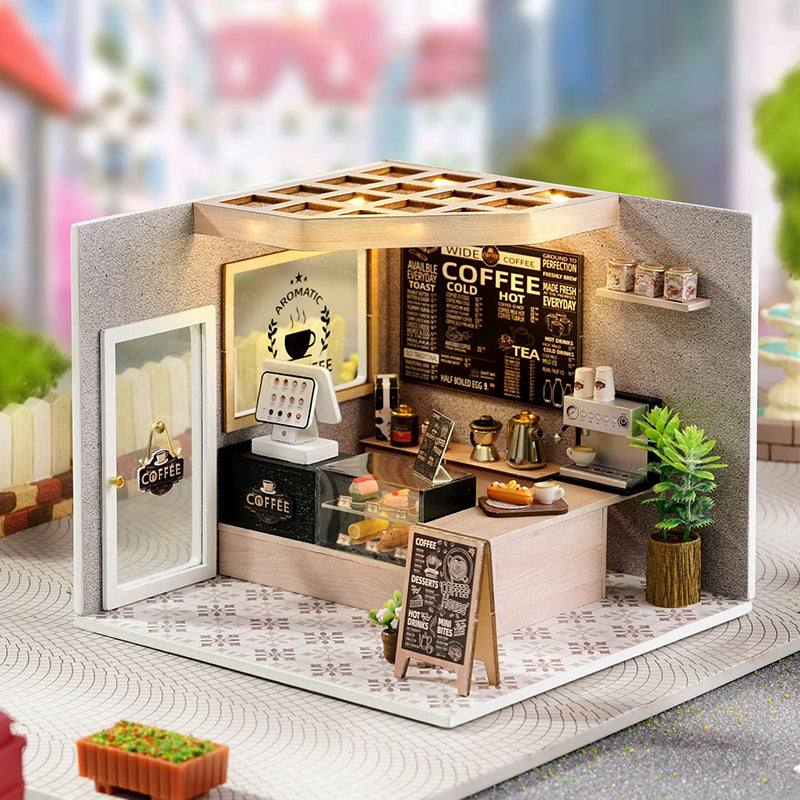 CUTEBEE 1: 24 DIY Dollhouse Kit (Leisurely coffee shop)