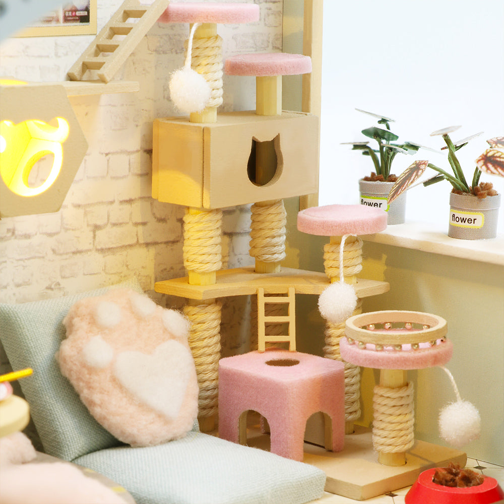 CUTEBEE 1: 24 DIY Dollhouse Kit (Cat Coffee Garden)