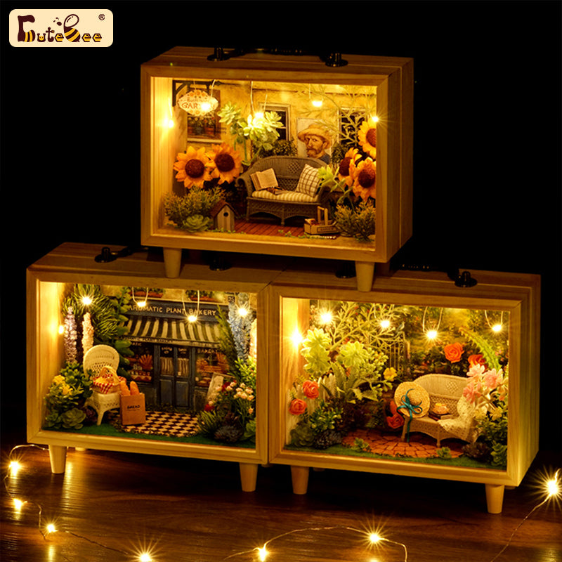 CUTEBEE 1: 24 DIY Dollhouse Kit (Small wooden box)