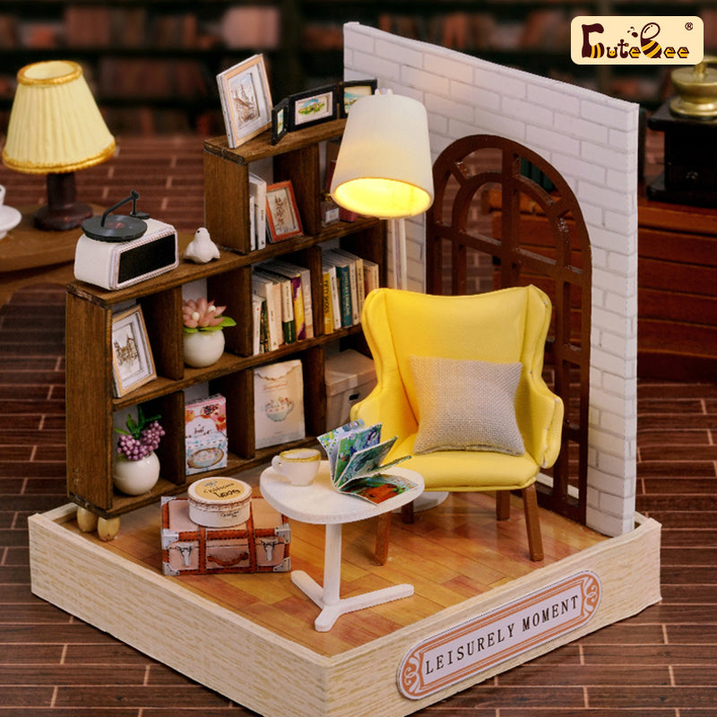 CUTEBEE 1: 24 DIY Dollhouse Kit( Corner of happiness)